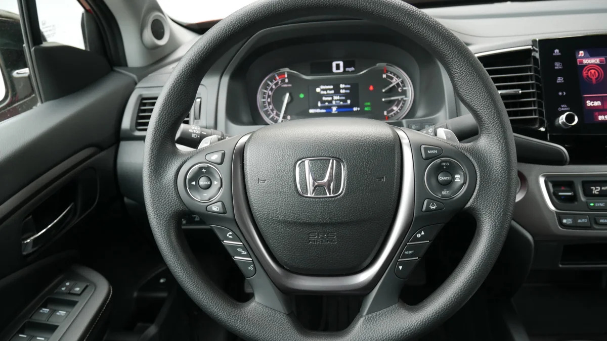 2021 Honda Ridgeline Sport HPD steering wheel