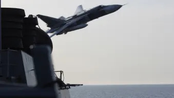 Russian Su-24 flyby on Navy Destroyer