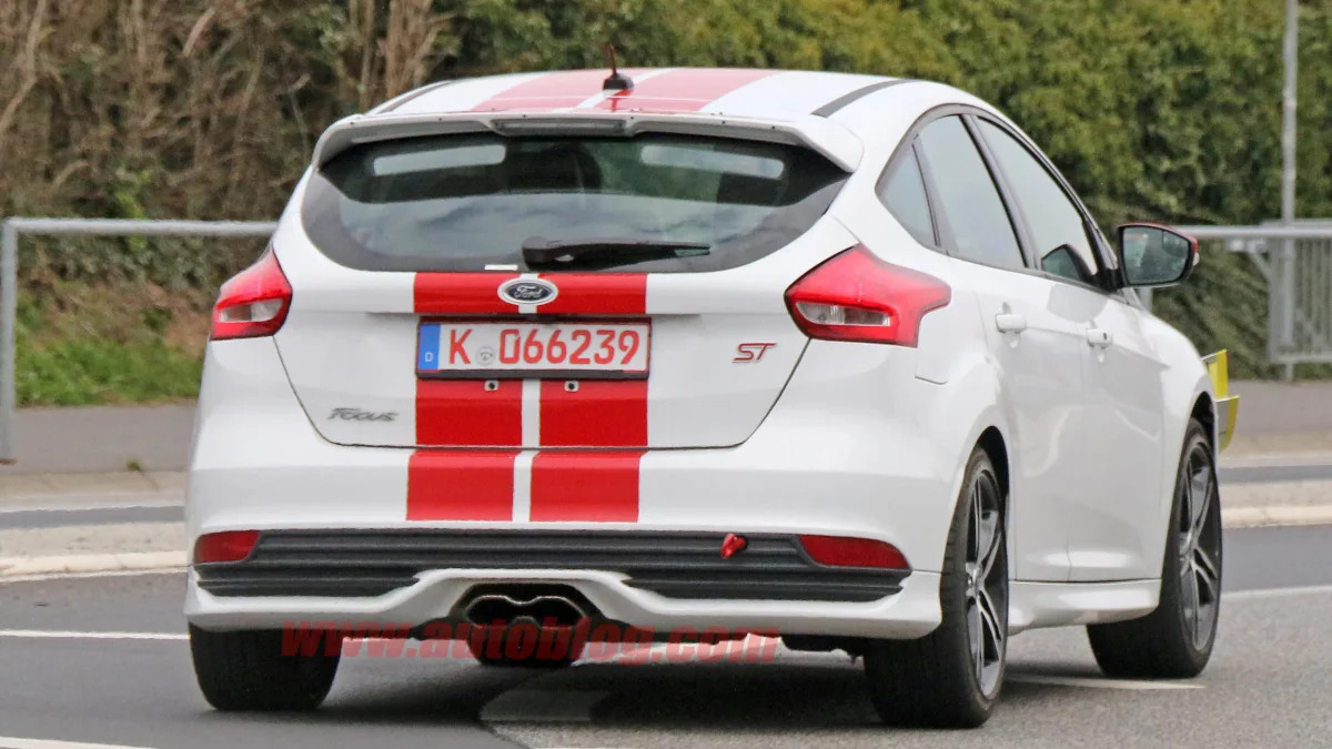 Ford Focus ST280 rear 3/4