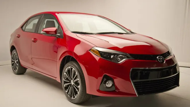 Video, gallery:Toyota unveils restyled 2014 Corolla