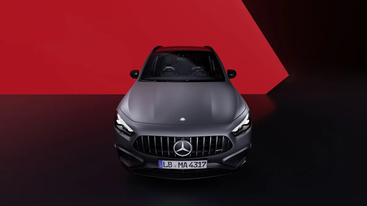 Mercedes-AMG wertet Spitzenmodell der kompakten Performance-SUV-Familie umfangreich aufMercedes-AMG gives top model of its compact Performance SUV family an extensive upgrade