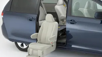 2011 Toyota Sienna Auto Access Seat