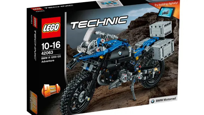 Lego creates the 603-piece BMW R 1200 GS Adventure motorcycle - Autoblog