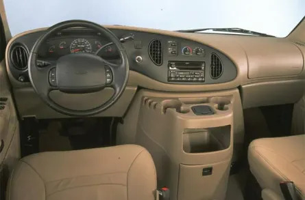 2001 Ford E-350 Super Duty XL Wagon