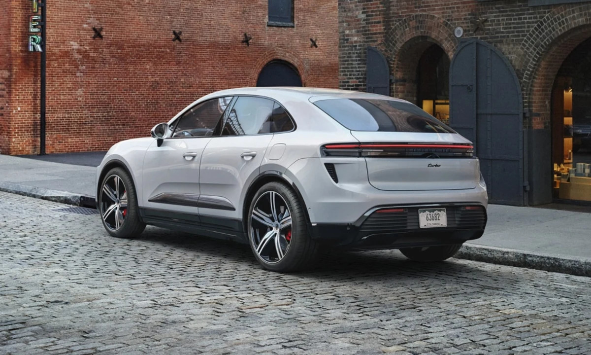 2024 Porsche Macan Prices, Reviews, and Pictures