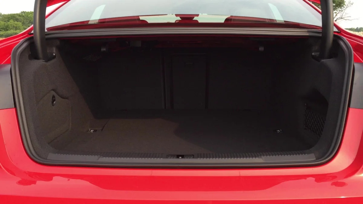 Audi S6 Trunk Space | Autoblog Short Cuts