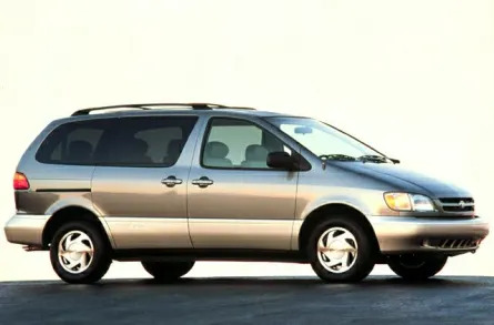 2000 Toyota Sienna LE 3dr & 1 hatch Passenger Van