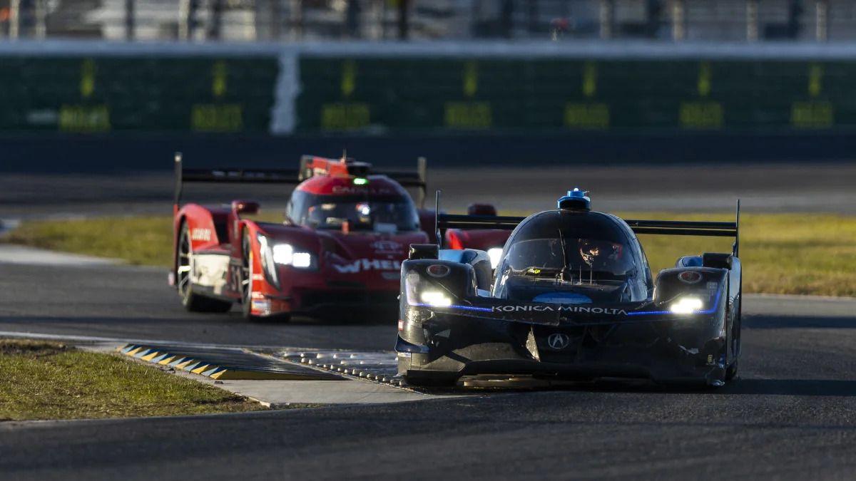 DAYTONA BEACH, FLORIDA - JANUARY 30: The #10 Konica Minolta Acura ARX-05 Acura DPi of Ricky Taylor, Filipe Albuquerque, Alexander Rossi, and Will Stevens drives during the Rolex 24 at Daytona International Speedway on January 30, 2022 in Daytona Beach, Florida.   James Gilbert/Getty Images/AFP / AFP / GETTY IMAGES NORTH AMERICA / James Gilbert