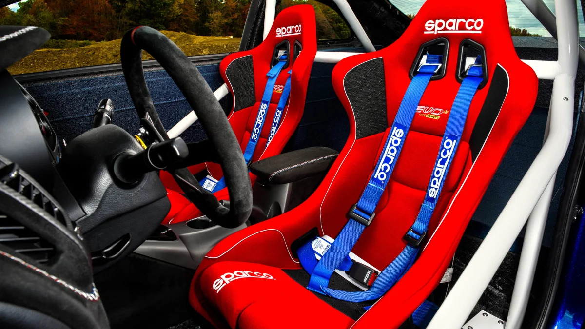 Kia Forte Koup Mud Bogger Concept seats