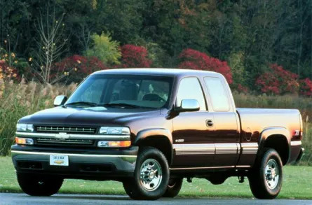 2000 Chevrolet Silverado 2500 LS 4dr 4x4 Extended Cab 8 ft. box 157.5 in. WB