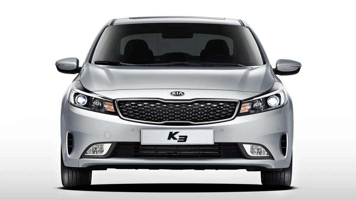2017 Kia K3 front