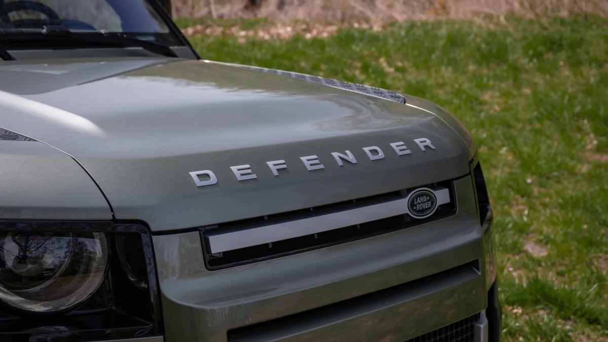 2021 Land Rover Defender 90 front detail
