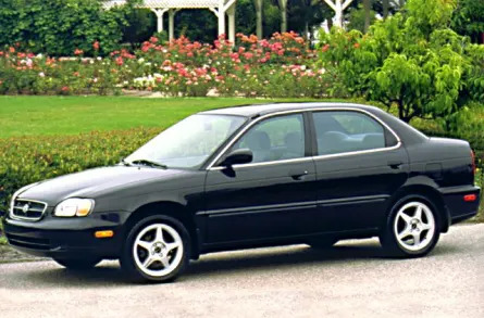2000 Suzuki Esteem GLX+ 4dr Sedan