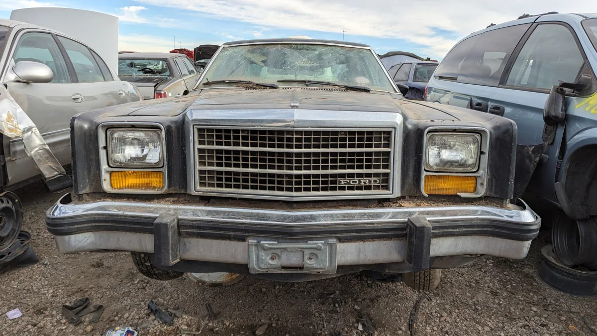 40 - 1980 Ford Granada in Colorado junkyard - photo by Murilee Martin