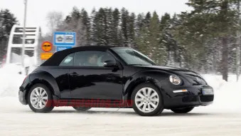 Volkswagen Beetle Convertible: Spy Shots