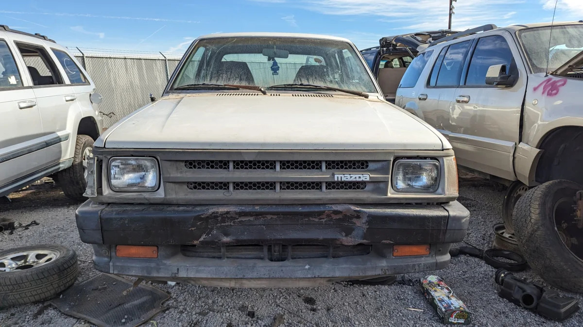 53 - 1987 Mazda B2000 truck in Colorado junkyard - photo by Murilee Martin