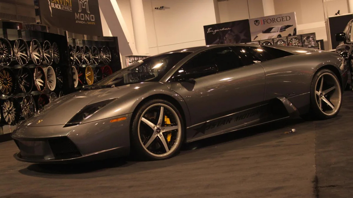 SEMA 2010: Savini Wheels Booth Lamborghini Murcielago