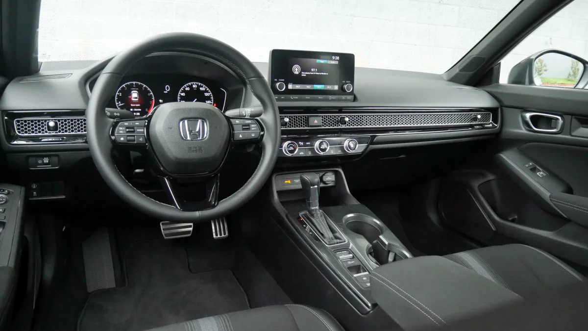 2022 Honda Civic Sport interior low