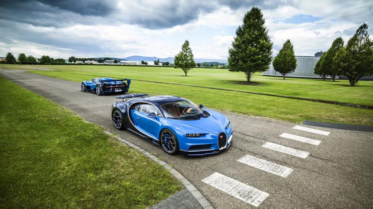 Bugatti Chiron pair