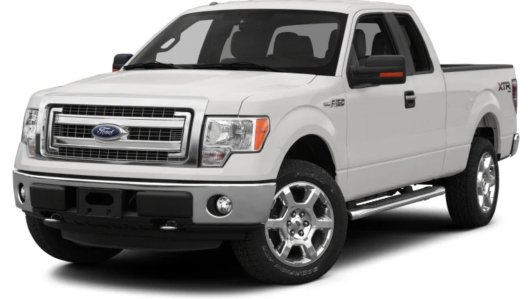 2013 Ford F-150 XL 4x4 SuperCab Styleside 8 ft. box 163 in. WB