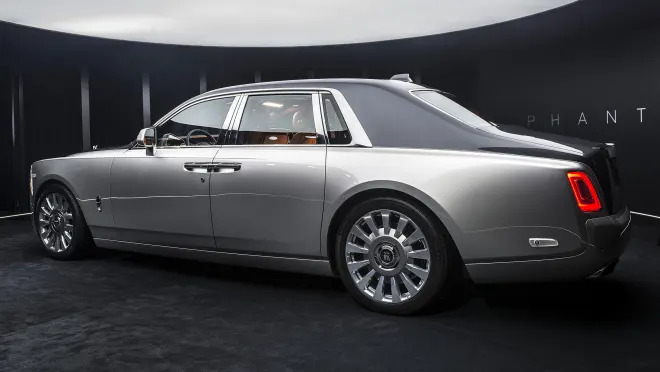 Ever thought the Rolls-Royce Phantom was a bit… subtle?