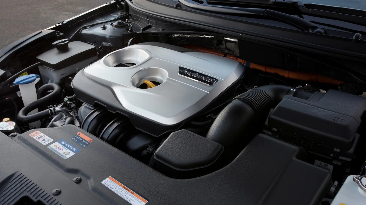 2.0L DOHC 4-cyl./50-kW Drive Motor (Hyundai Sonata PHEV)