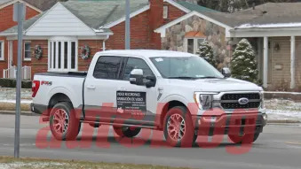 Ford F-150 spied with magnetic signs