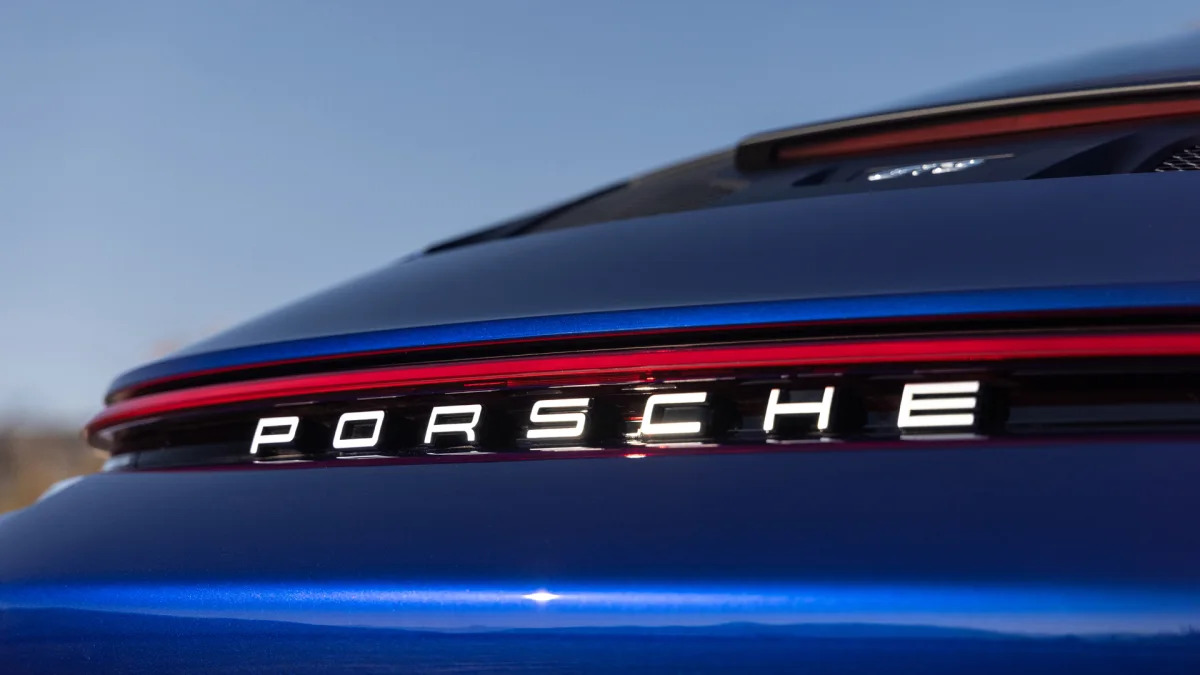 2022 Porsche 911 GT3 Touring no badge