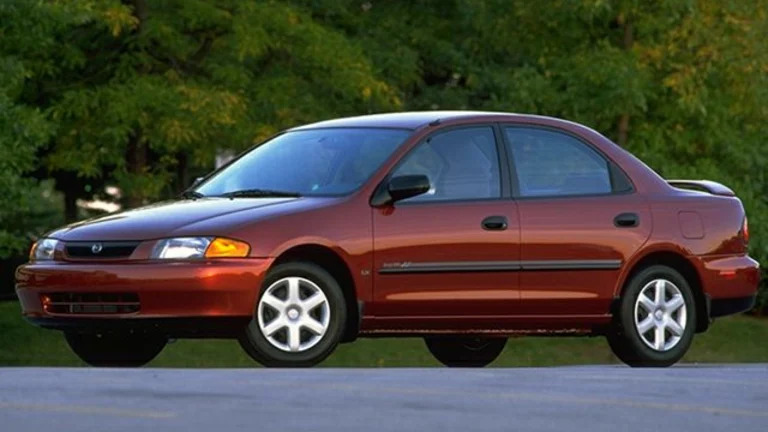 1999 Mazda Protege DX 4dr Sedan