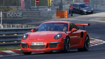 Mark Webber pilots Porsche 911 GT3 RS