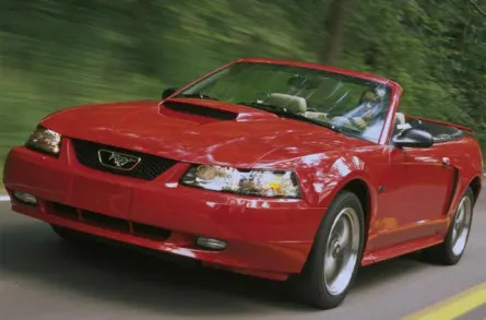 2001 Ford Mustang Base 2dr Convertible