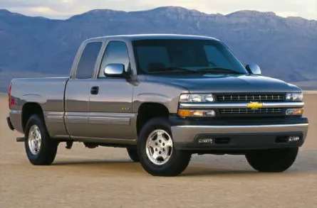 2000 Chevrolet Silverado 1500 LT 3dr 4x2 Extended Cab 6.6 ft. box 143.5 in. WB