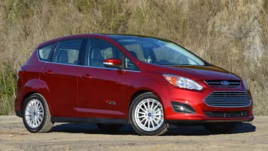 Ford offers free charging to 2016 C-Max Energi buyers in two states