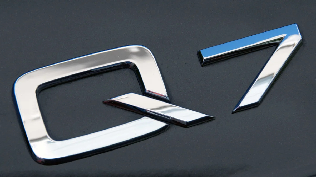 2011 Audi Q7 3.0T S line