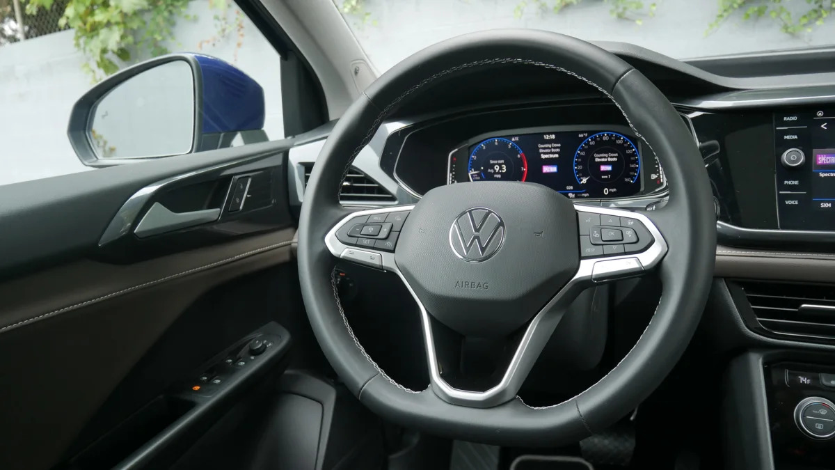 2022 Volkswagen Taos steering wheel