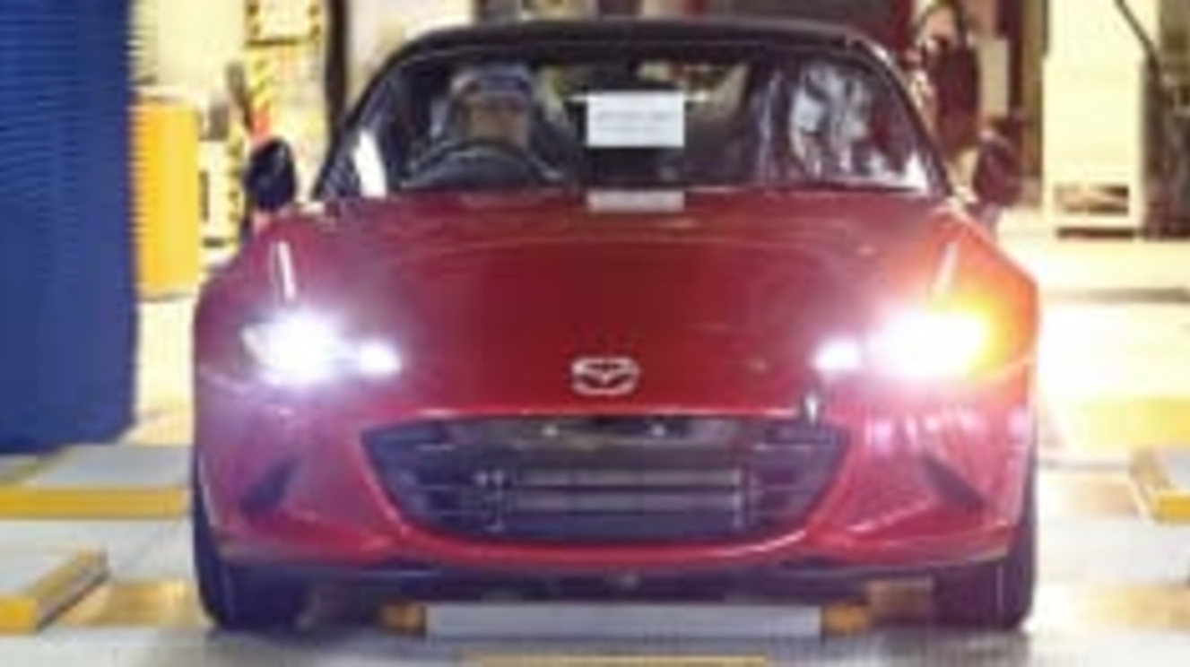 2016 Mazda Miata production launch