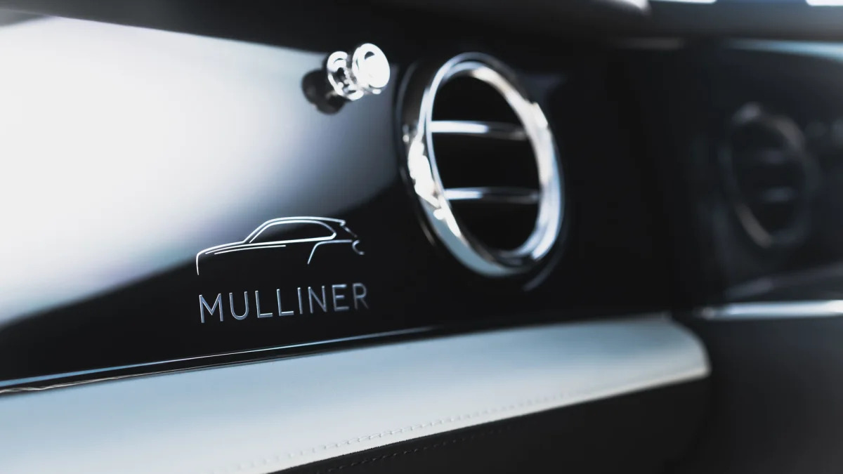 2024 Bentley Bentayga EWB Mulliner