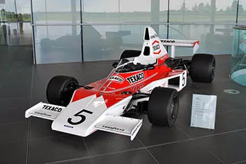 1974 McLaren-Ford M23