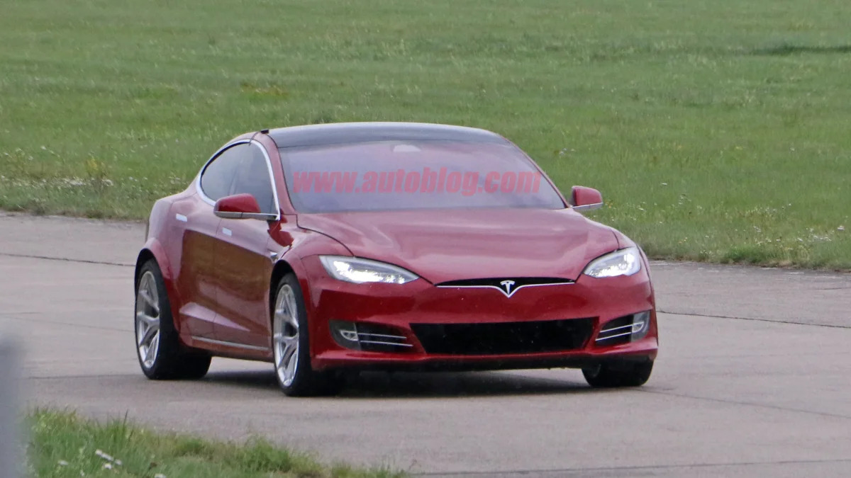 Tesla Model S Nürburgring preparation 9