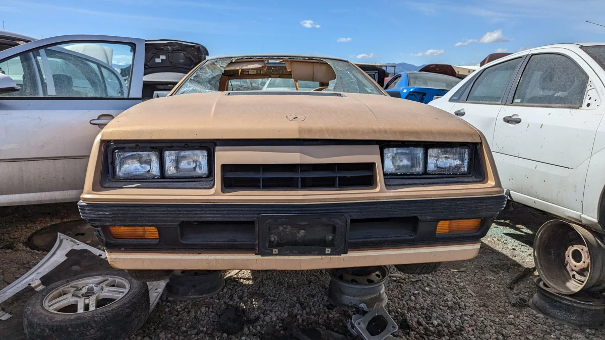 36 - 1985 Dodge Daytona Turbo in Colorado junkyard - photo by Murilee Martin