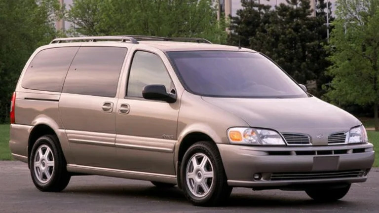 2002 Oldsmobile Silhouette GL Front-Wheel Drive Passenger Van