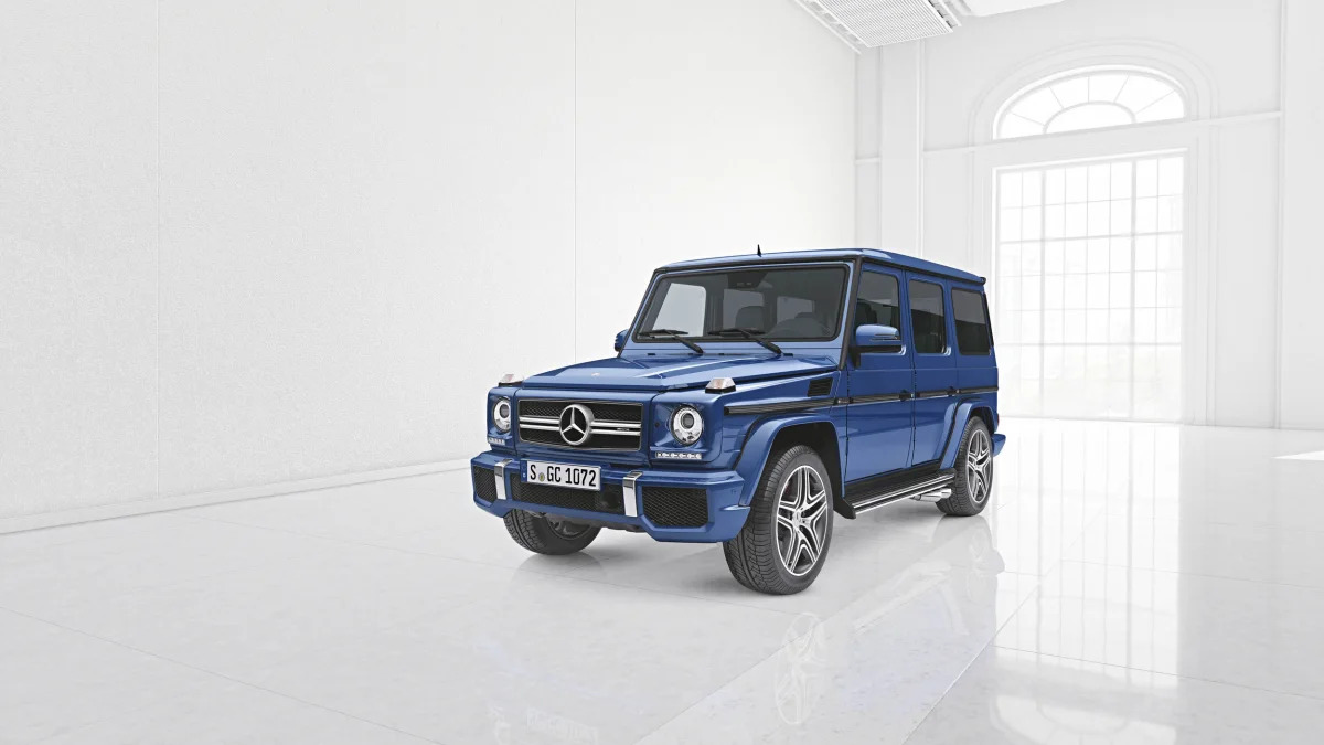 Mercedes-Benz G-Glass exterior with Designer Manufaktur options, in designo mauritius blue metallic.