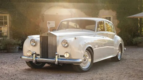 <h6><u>Ringbrothers' 'Paramount' 1961 Rolls-Royce Silver Cloud II wafts into SEMA</u></h6>