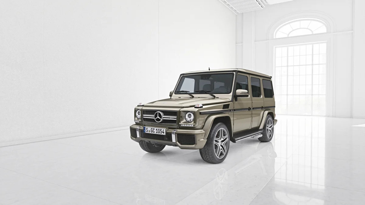 Mercedes-Benz G-Glass exterior with Designer Manufaktur options, in metallic finish.