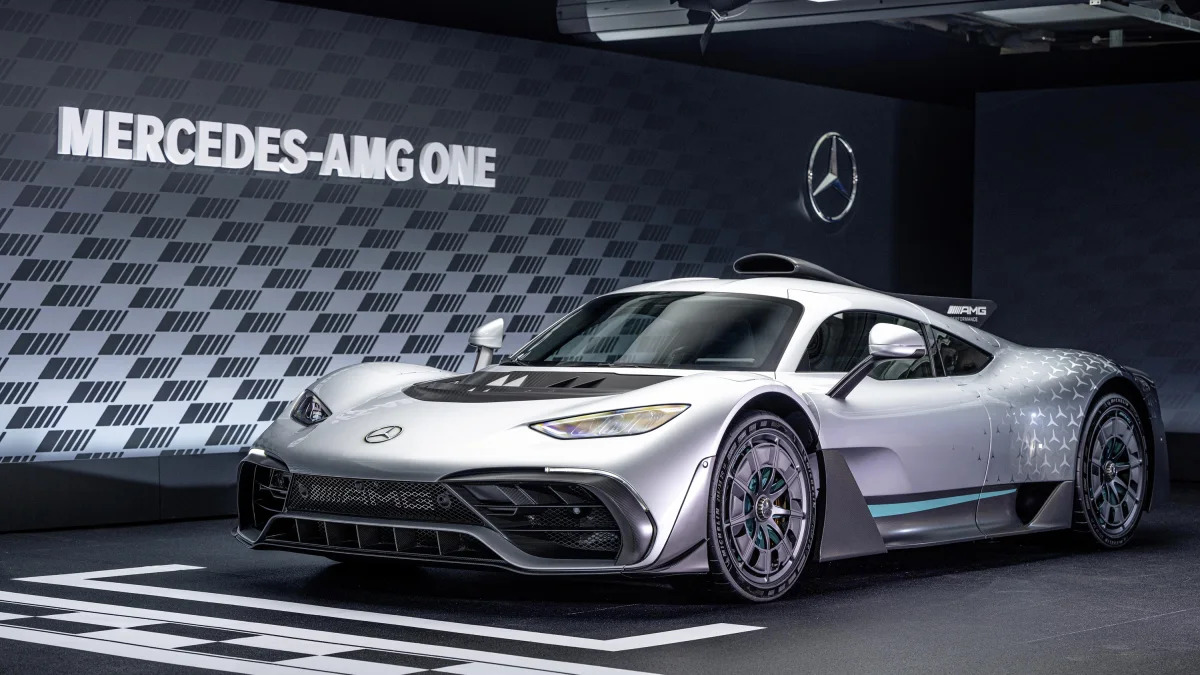 Der neue Mercedes-AMG ONE: Formel-1-Technologie f�r die Stra�eThe new Mercedes-AMG ONE: Formula 1 technology for the road