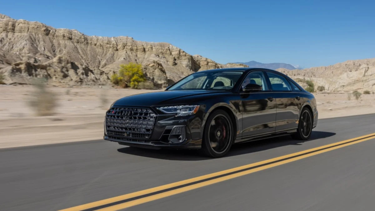 2022 Audi S8 First Drive Review | High-tech tour de force