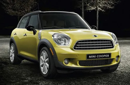 2012 MINI Cooper Countryman Base 4dr Front-Wheel Drive Sports Activity Vehicle