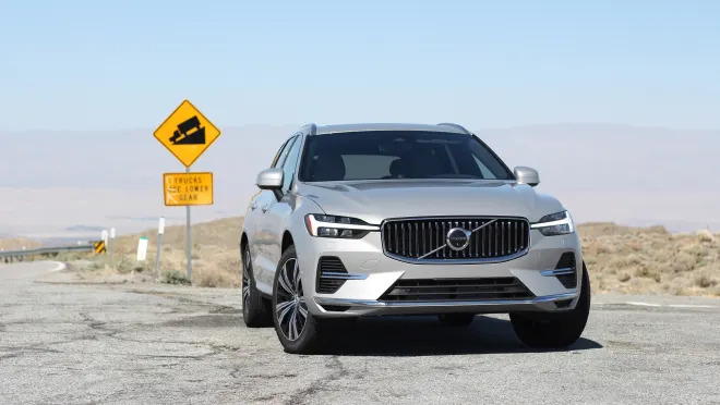 2022 Volvo XC60 Recharge First Drive Review