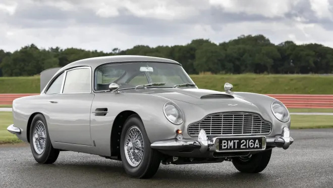 James Bond's gadget-packed Aston Martin DB5 comes up for sale - Drive