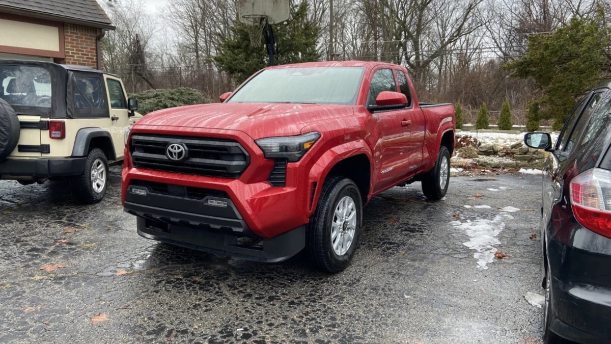 2024 Toyota Tacoma SR5 XtraCab: 5 cool features
